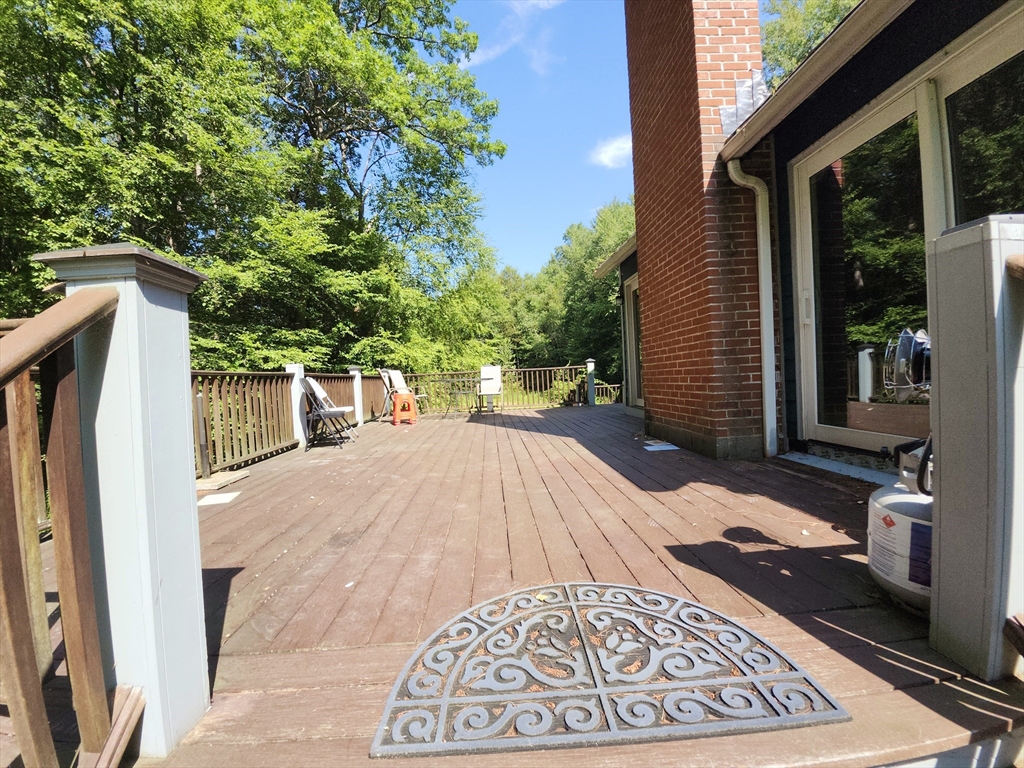 139 East Hill Rd