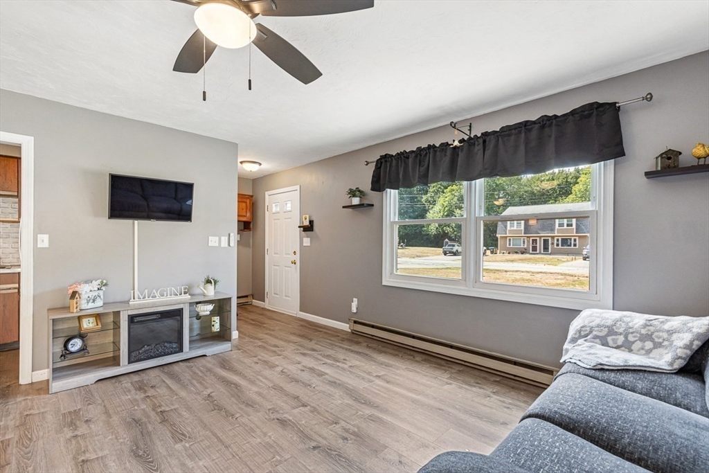 40 Old Forge Rd 40