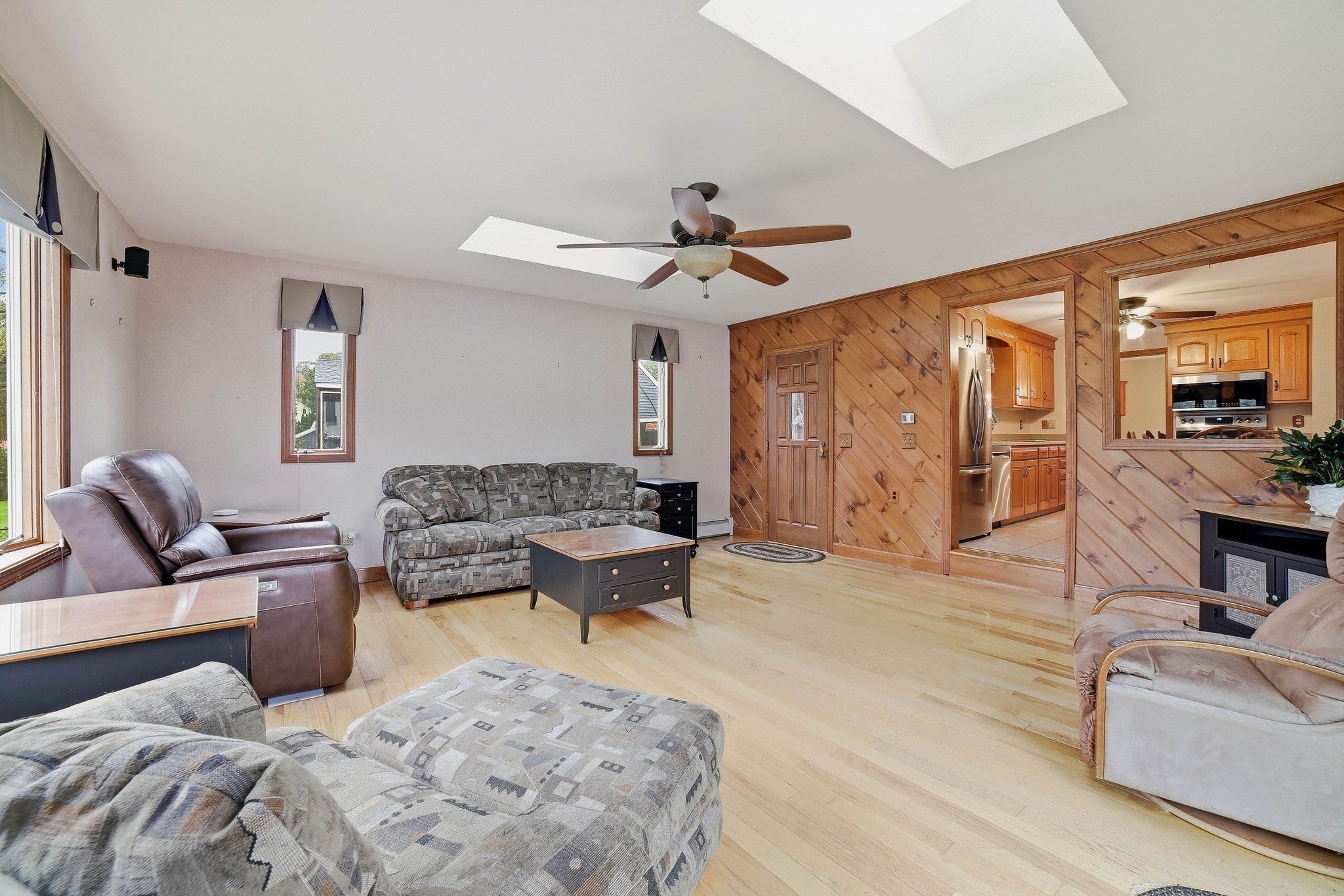 81 Rochdale St, Auburn, MA, 81 Rochdale St, Auburn, MA Photo #10