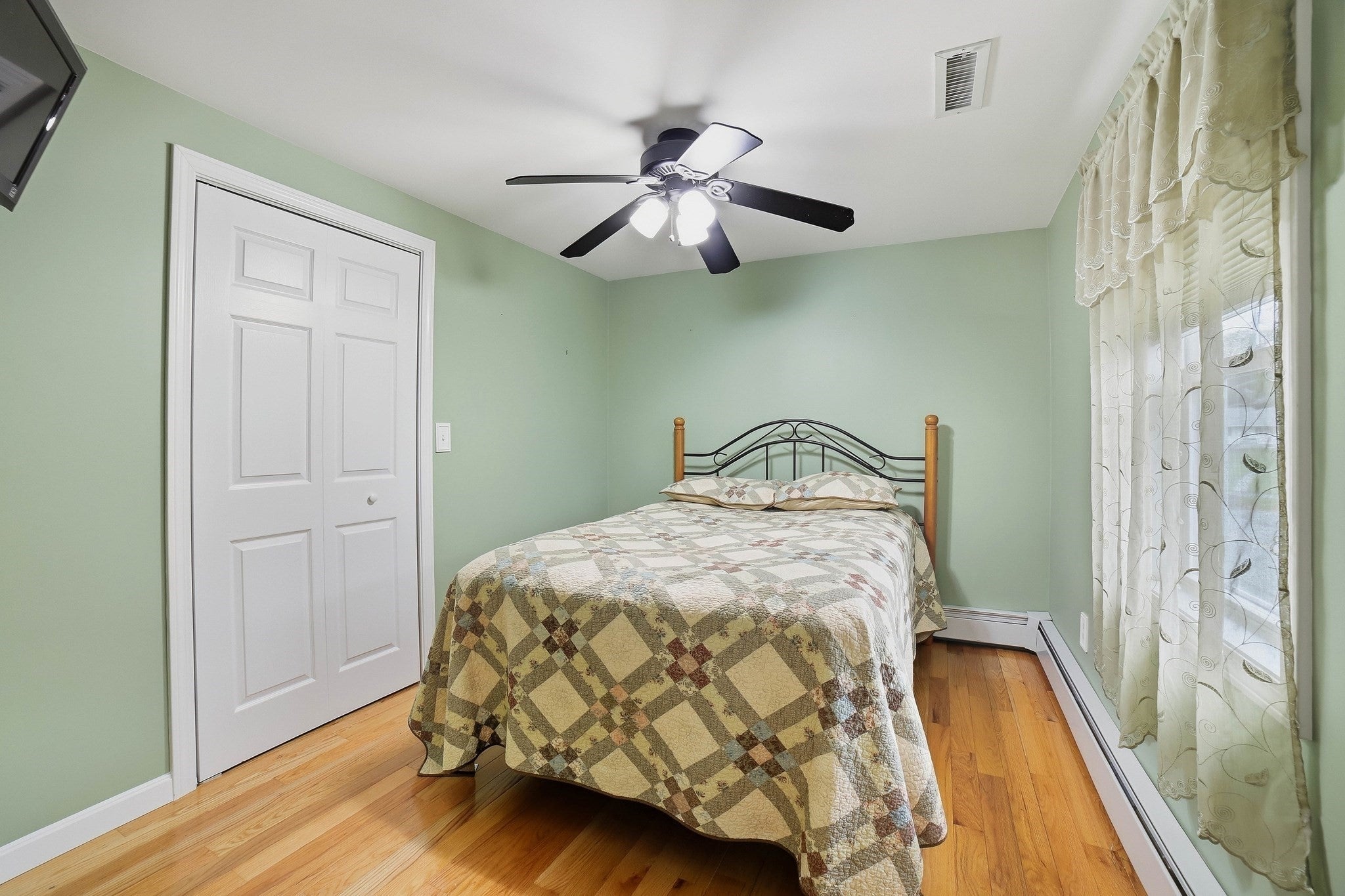 81 Rochdale St, Auburn, MA, 81 Rochdale St, Auburn, MA Photo #20