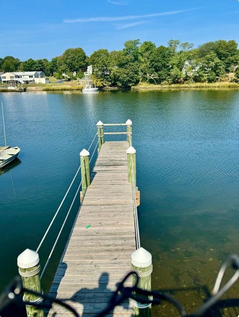 55 Pine St 0 Swansea MA 02777