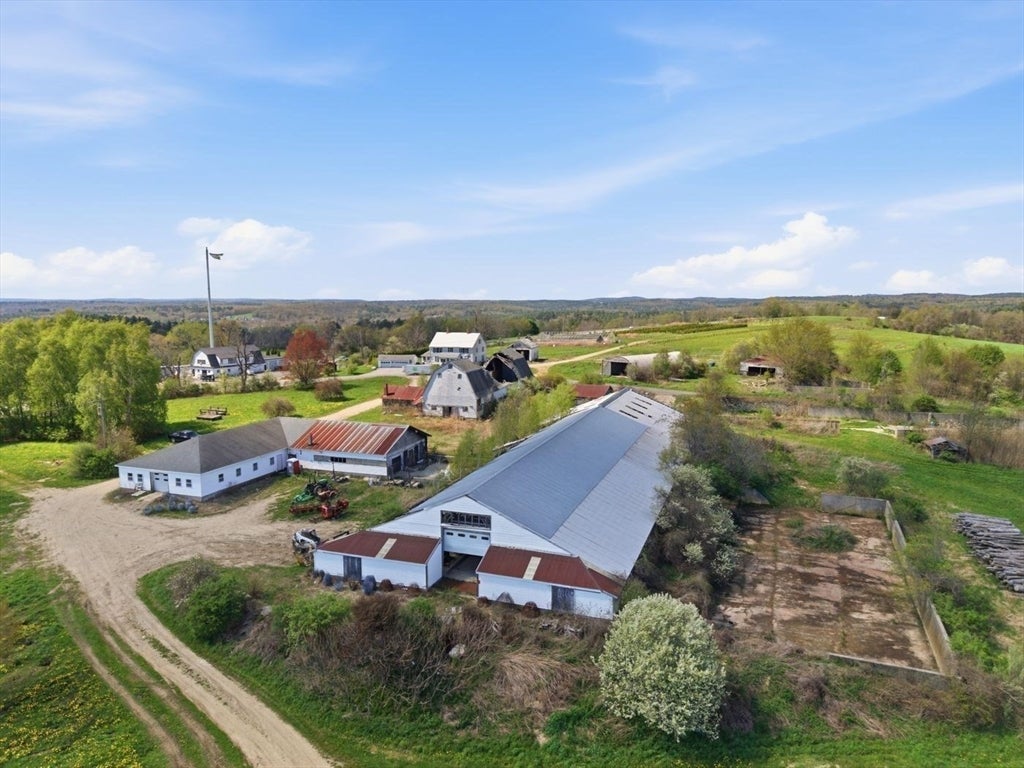 3 6 Schoolhouse Road, Charlton, MA, 3 6 Schoolhouse Road, Charlton, MA Photo #4