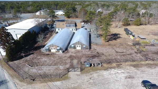 200 Meetinghouse