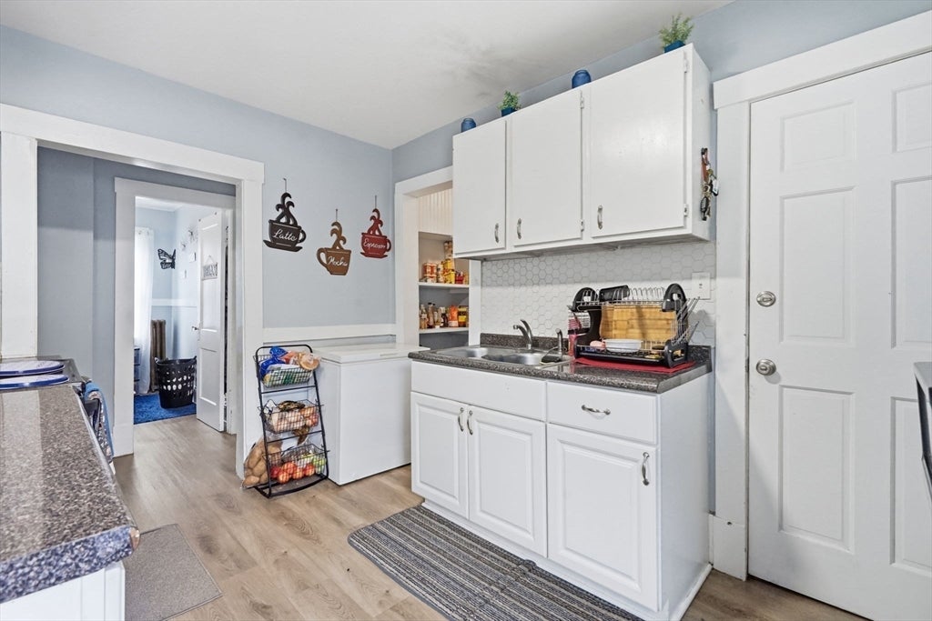 117-119 Groveland St