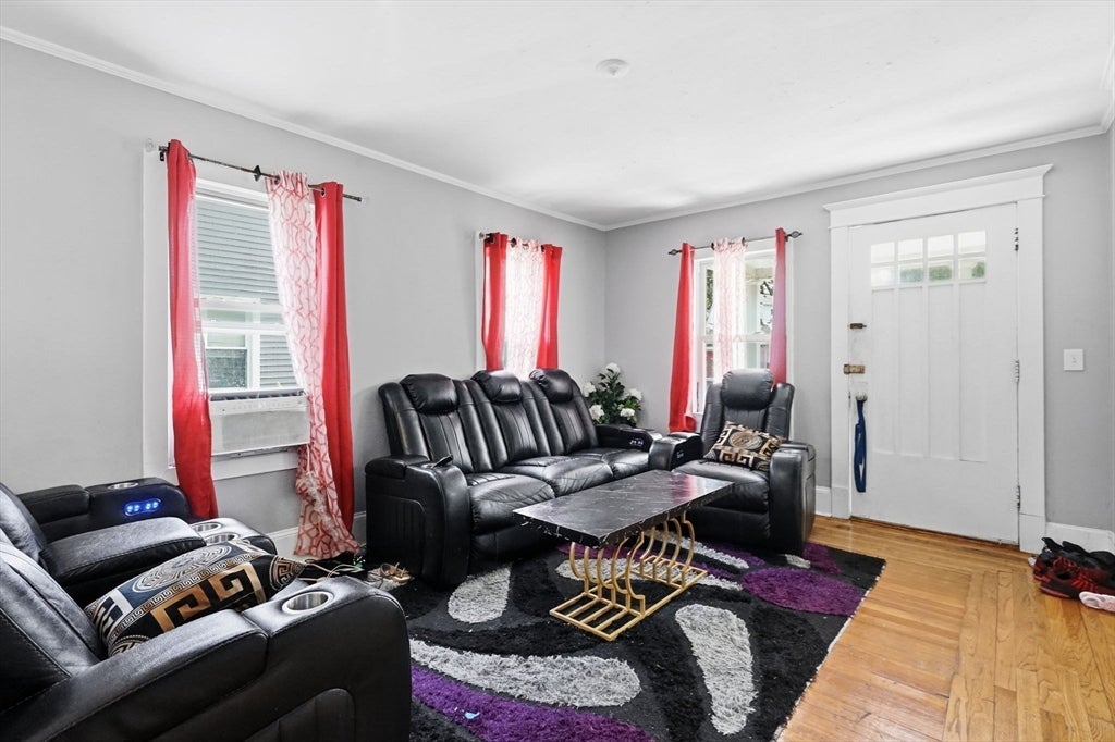 117-119 Groveland St, Springfield, MA Photo #26