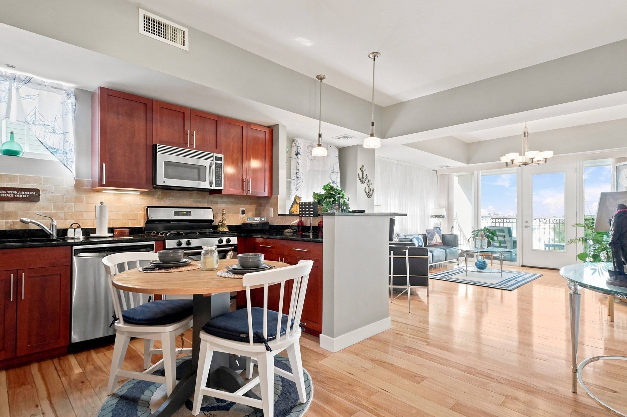 550 Pleasant St #201, Winthrop, MA, 550 Pleasant St #201, Winthrop, MA Photo #6