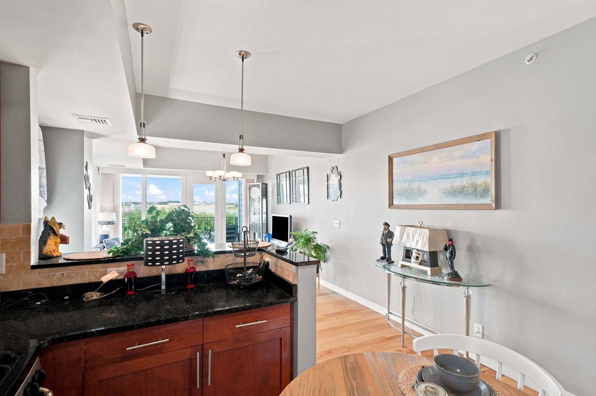 550 Pleasant St #201, Winthrop, MA, 550 Pleasant St #201, Winthrop, MA Photo #10