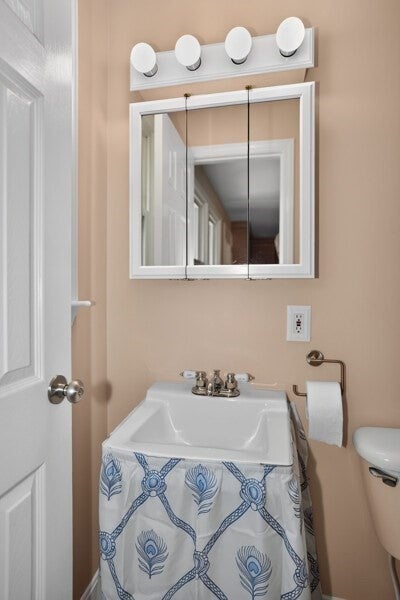 35 Jerrold Street, Holliston, MA Photo #6