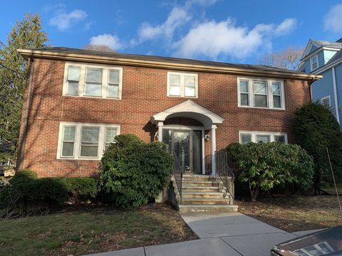 Photo of 20 Prospect Avenue #8, Quincy, MA 02169 (MLS # 73462301)