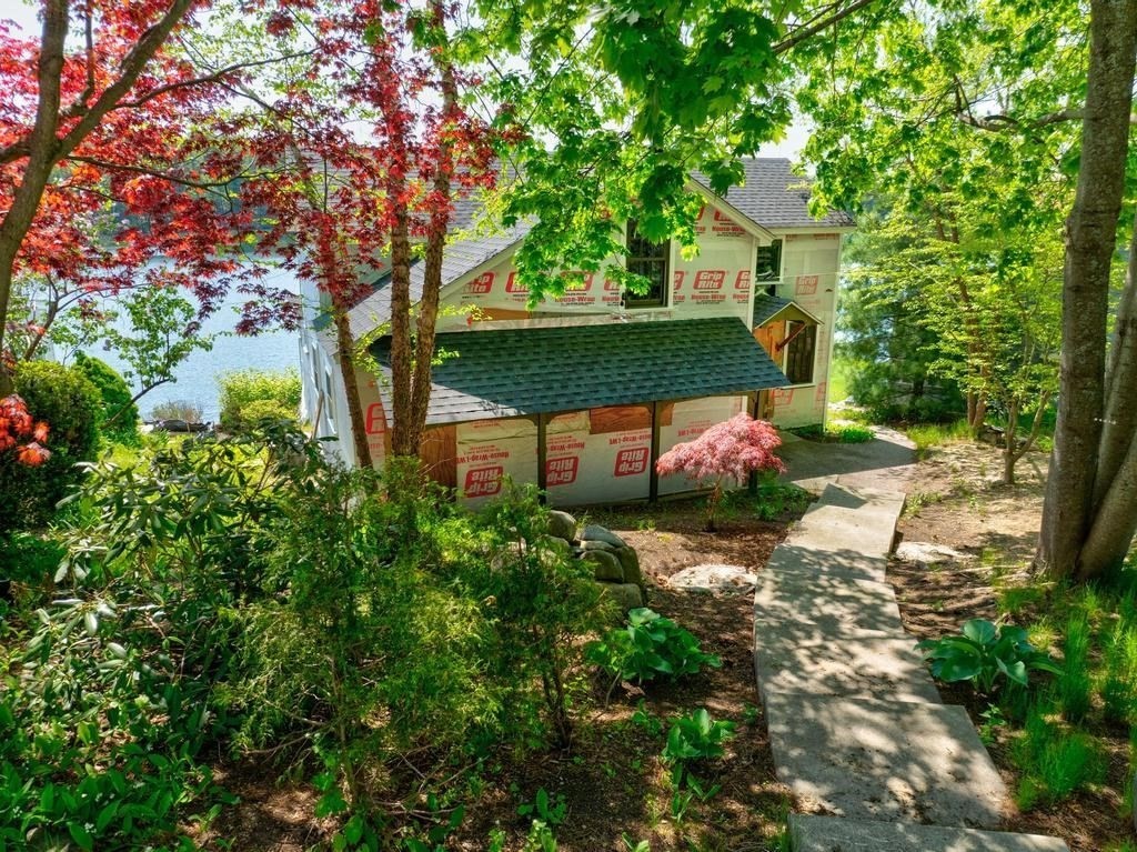 66 Pine Point Road