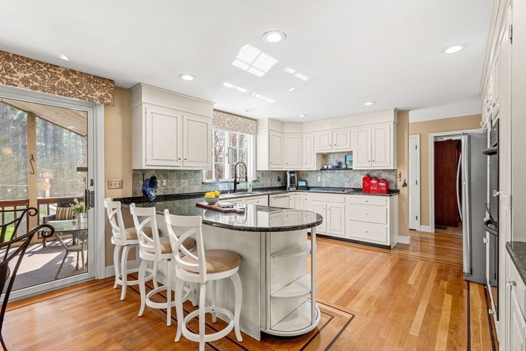 53 Spring Hill Rd