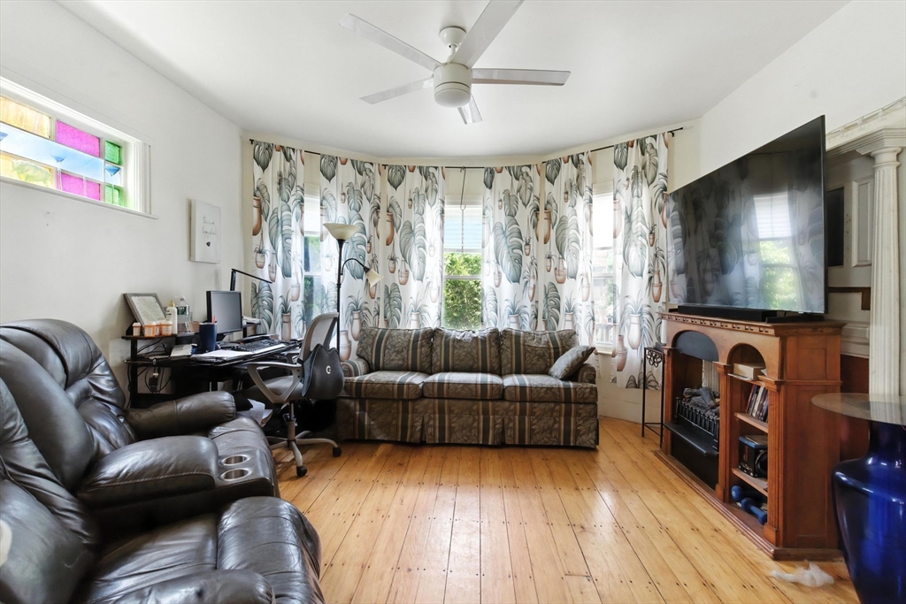 53 Sheridan Avenue