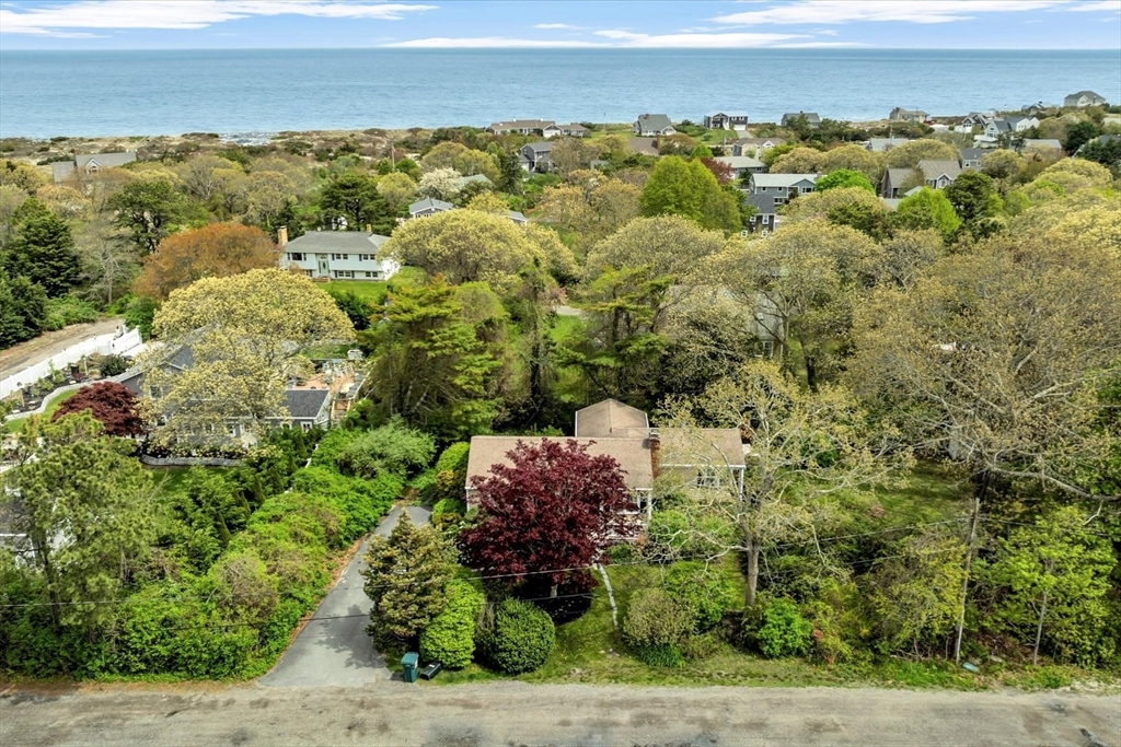 6 Captain Morgan Rd