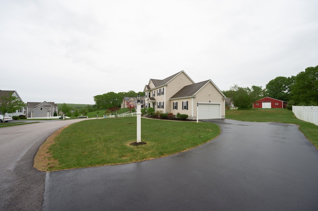 7 Willow Brook Lane