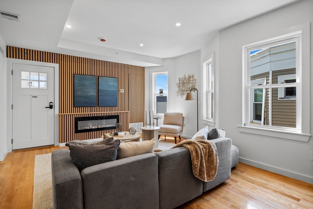 33 Kenberma Road 3