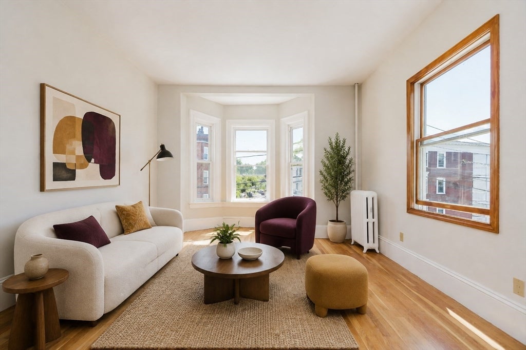 77 Easton ST #2, Boston, MA, 77 Easton ST #2, Boston, MA Photo #1