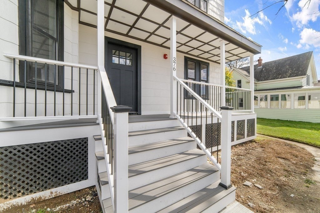 376 Chestnut St #1, Gardner, MA, 376 Chestnut St #1, Gardner, MA Photo #6