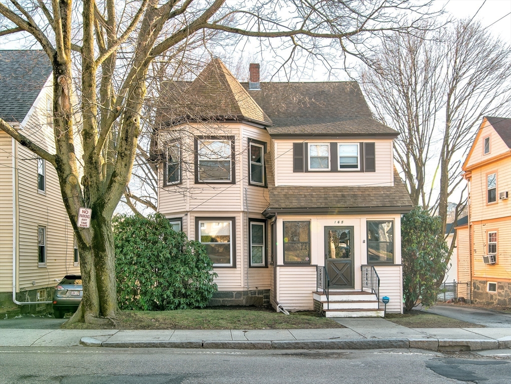 165 Whitwell St