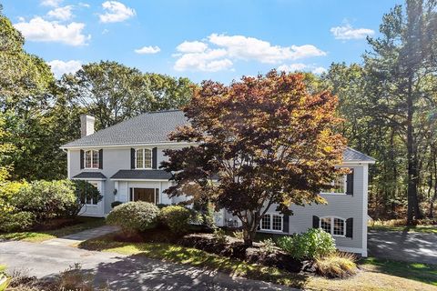 9 Garland Rd Lincoln MA 01773