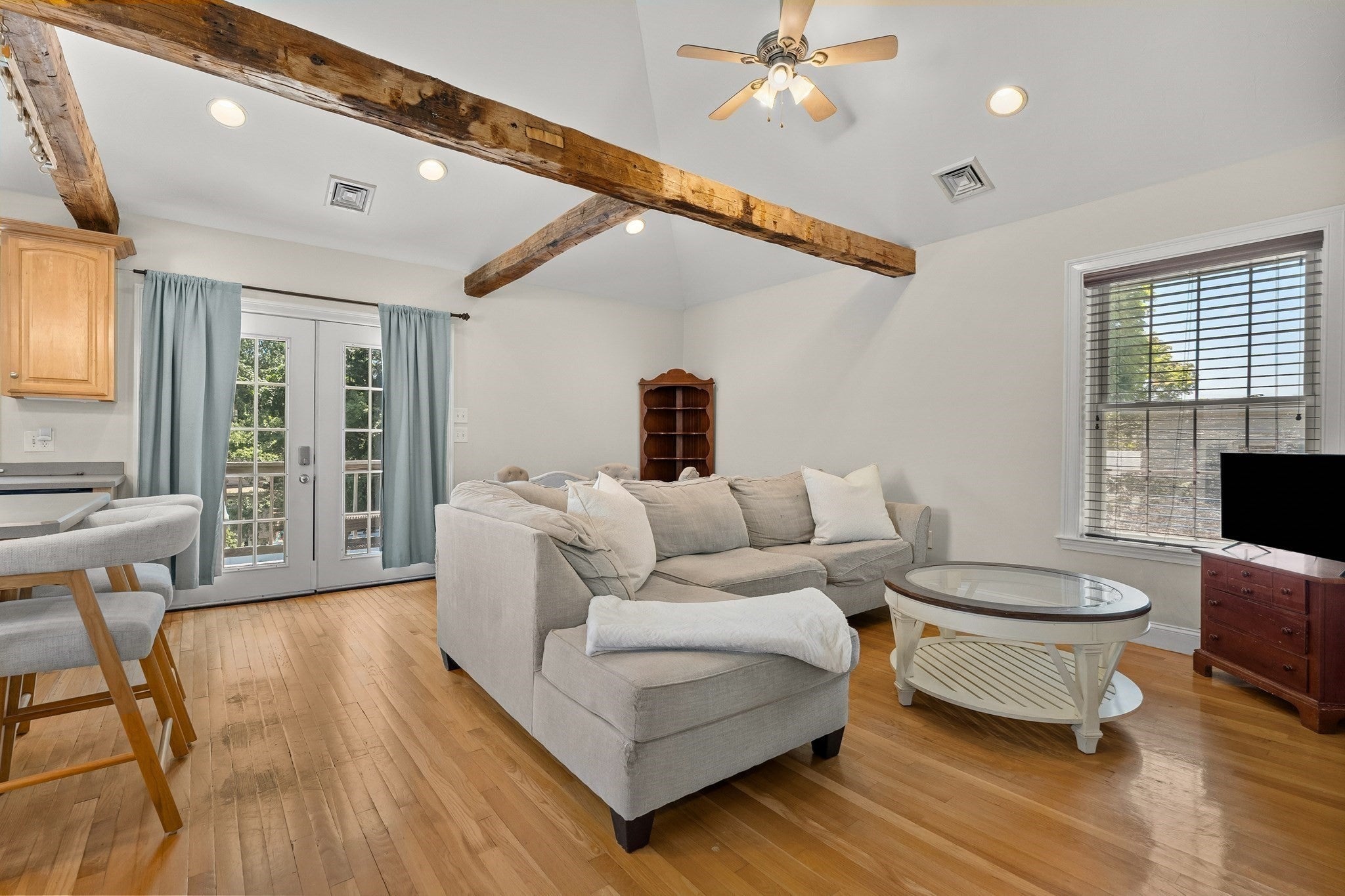 521 Washington Street #3, Abington, MA, 521 Washington Street #3, Abington, MA Photo #4