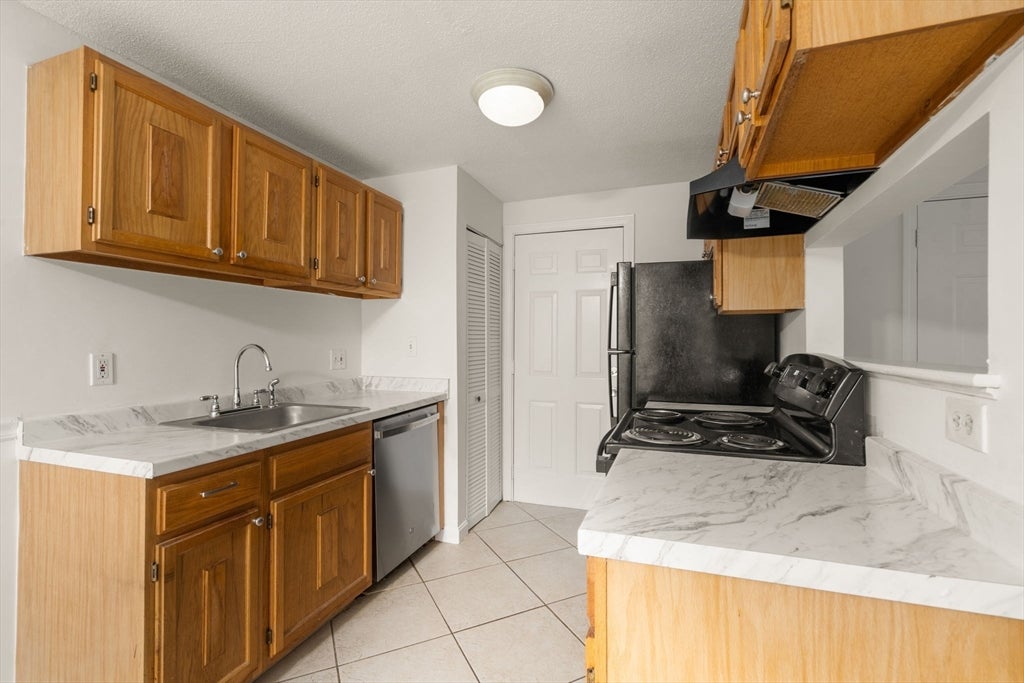 20 Walden Dr #20, Natick, MA, 20 Walden Dr #20, Natick, MA Photo #15