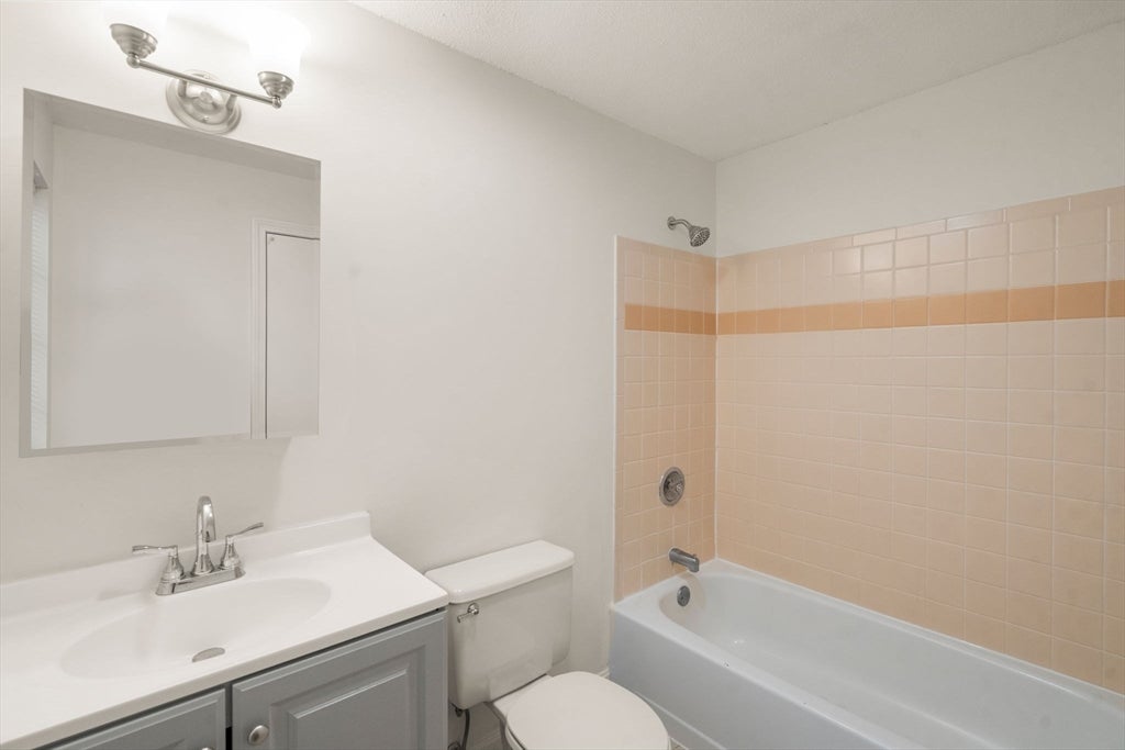 20 Walden Dr #20, Natick, MA, 20 Walden Dr #20, Natick, MA Photo #26