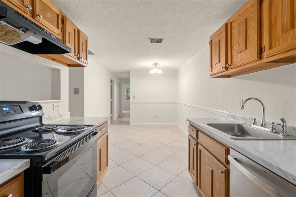 20 Walden Dr #20, Natick, MA, 20 Walden Dr #20, Natick, MA Photo #16