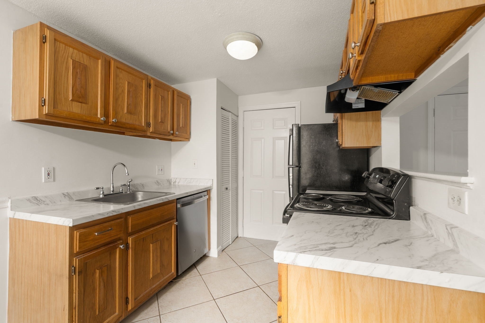 20 Walden Dr #20, Natick, MA, 20 Walden Dr #20, Natick, MA Photo #14