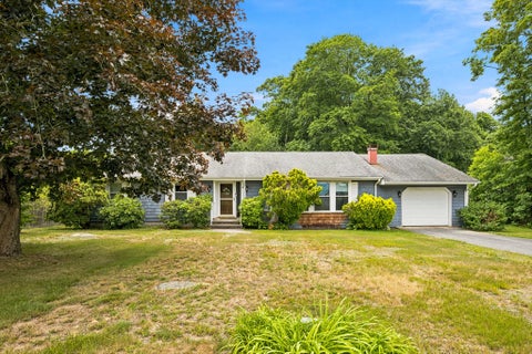 Photo of 18 Gifford Rd, Westport, MA 02790 (MLS # 73543095)