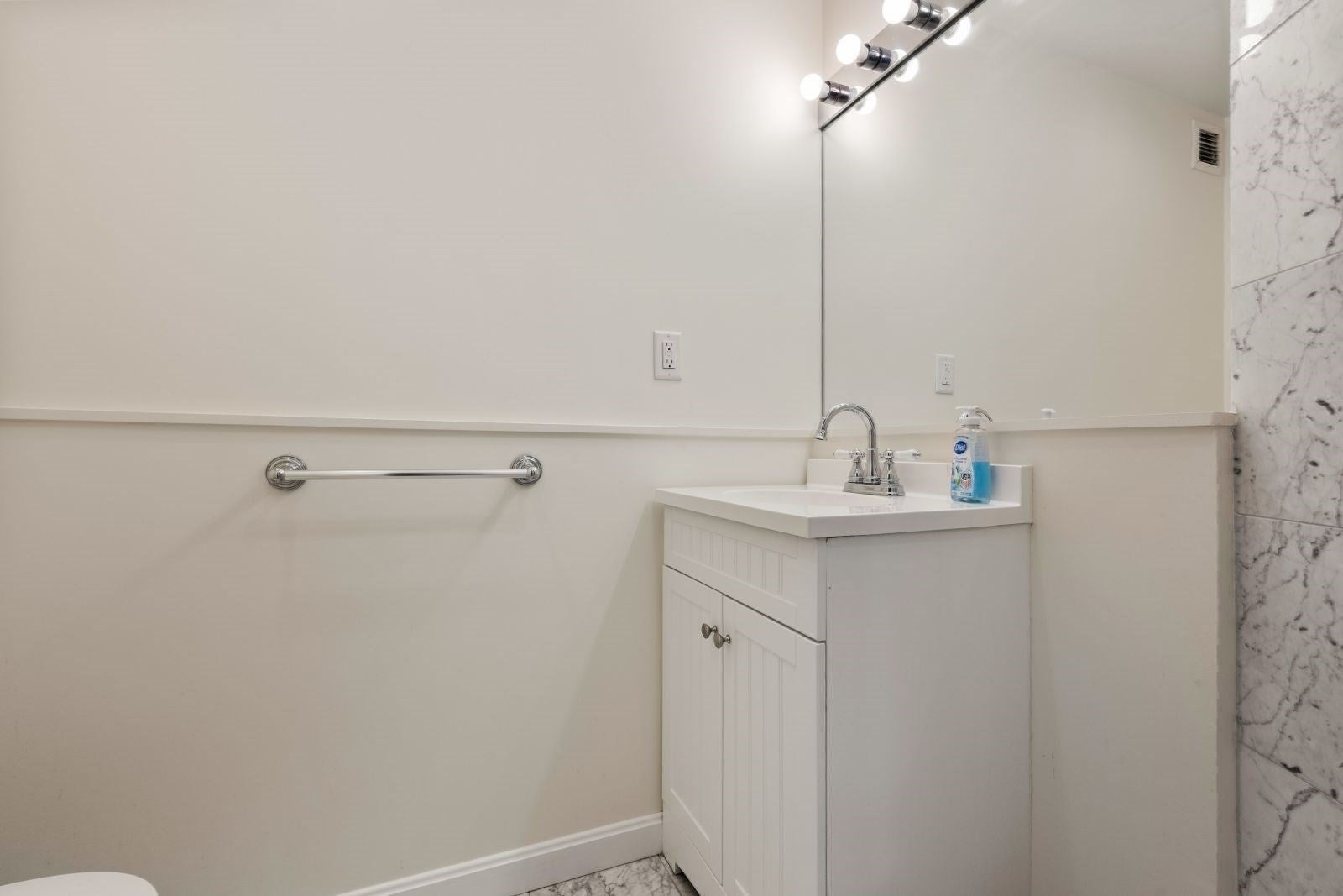 85 East India Row #10G, Boston, MA Photo #27