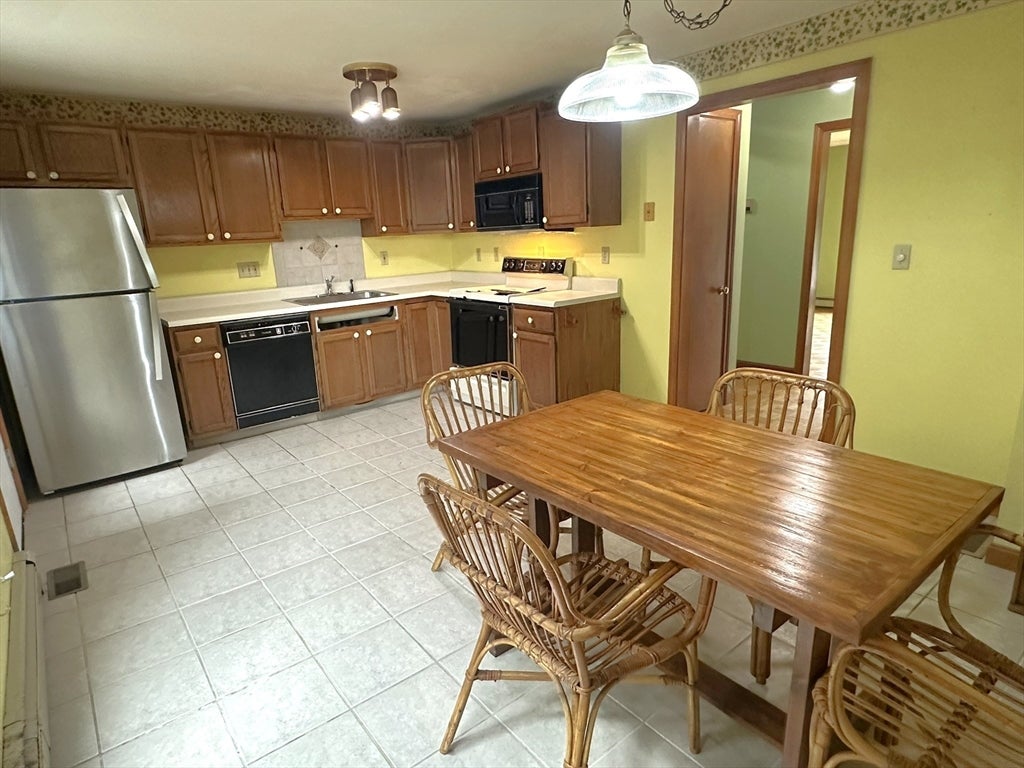 134 Terri Marie Way #6-18, Fall River, MA, 134 Terri Marie Way #6-18, Fall River, MA Photo #8
