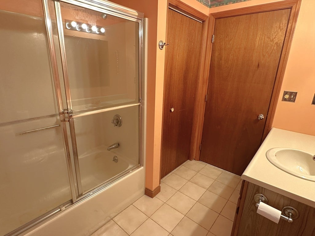 134 Terri Marie Way #6-18, Fall River, MA, 134 Terri Marie Way #6-18, Fall River, MA Photo #19