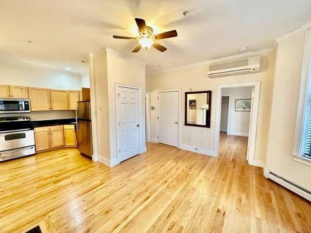 435 Beacon ST #4, Boston, MA Photo #2