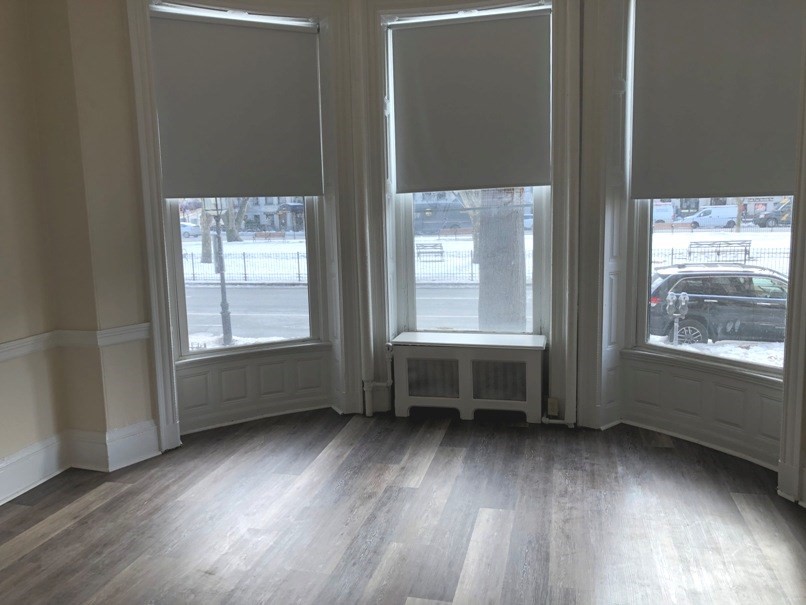 471 Commonwealth 1F
