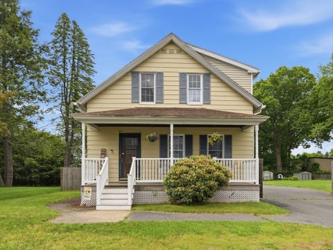 Photo of 41 Verge Street, Springfield, MA 01129 (MLS # 73529647)