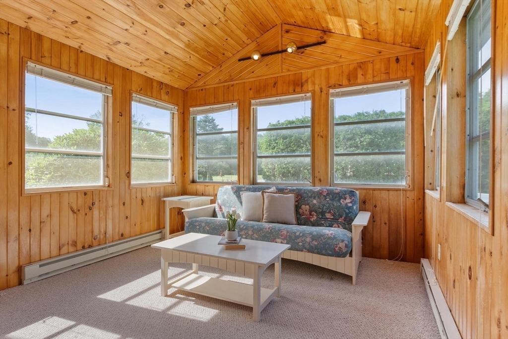 19 Villanova Dr, Westford, MA Photo #20