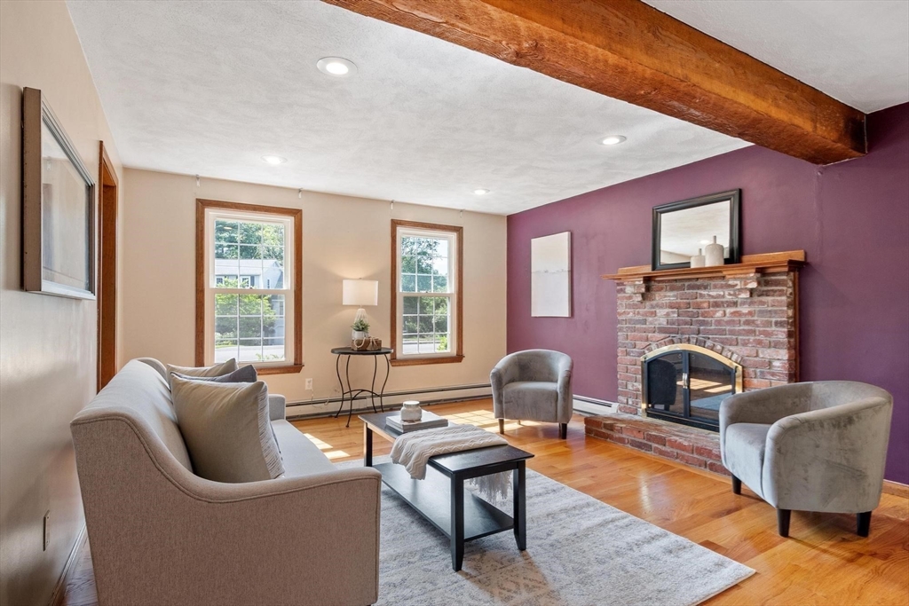 19 Villanova Dr, Westford, MA Photo #17