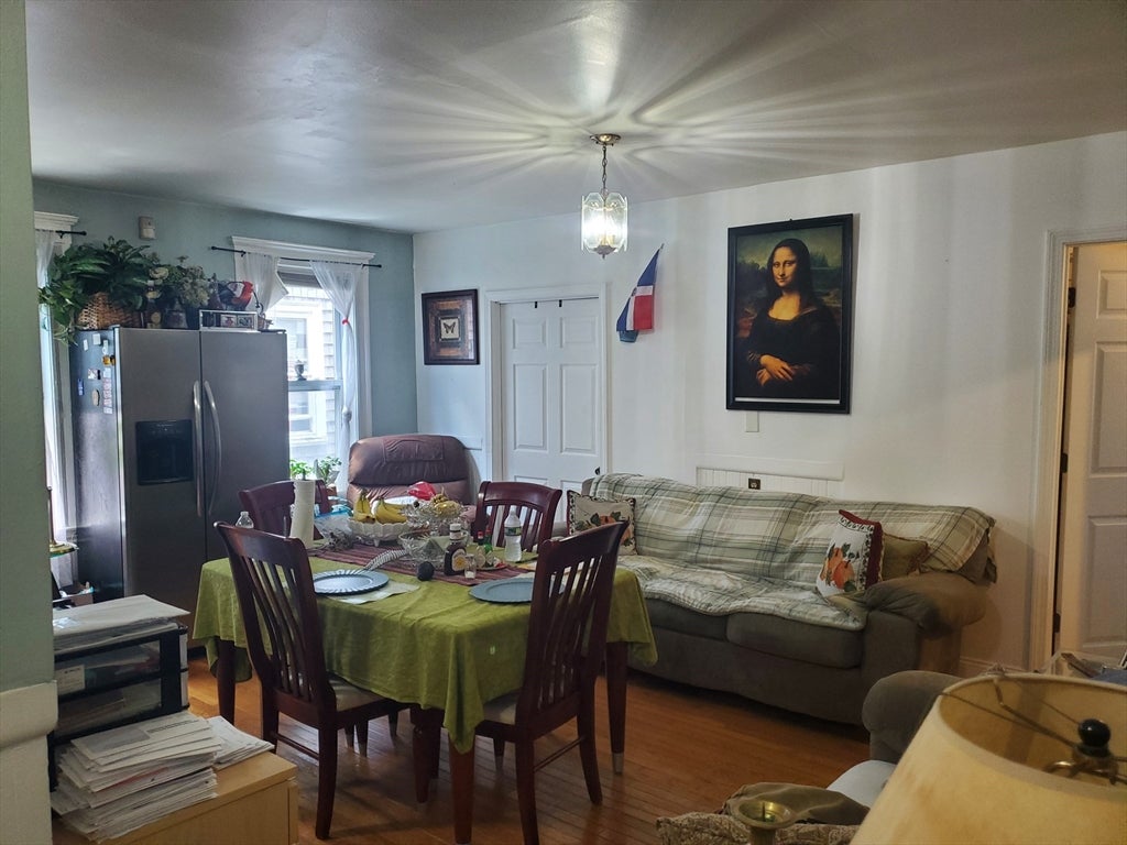 36 Perkins St 3