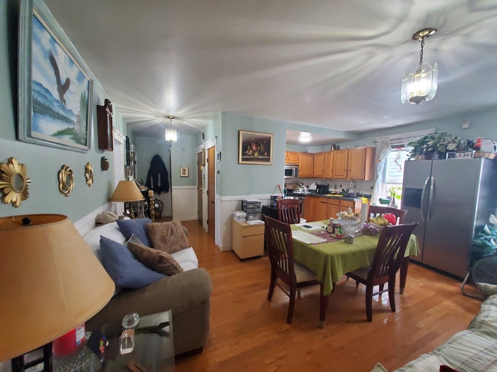 36 Perkins St 3
