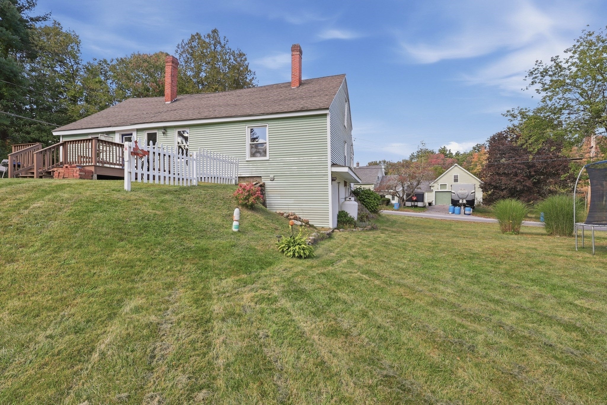 4 Hale St, Winchendon, MA Photo #2