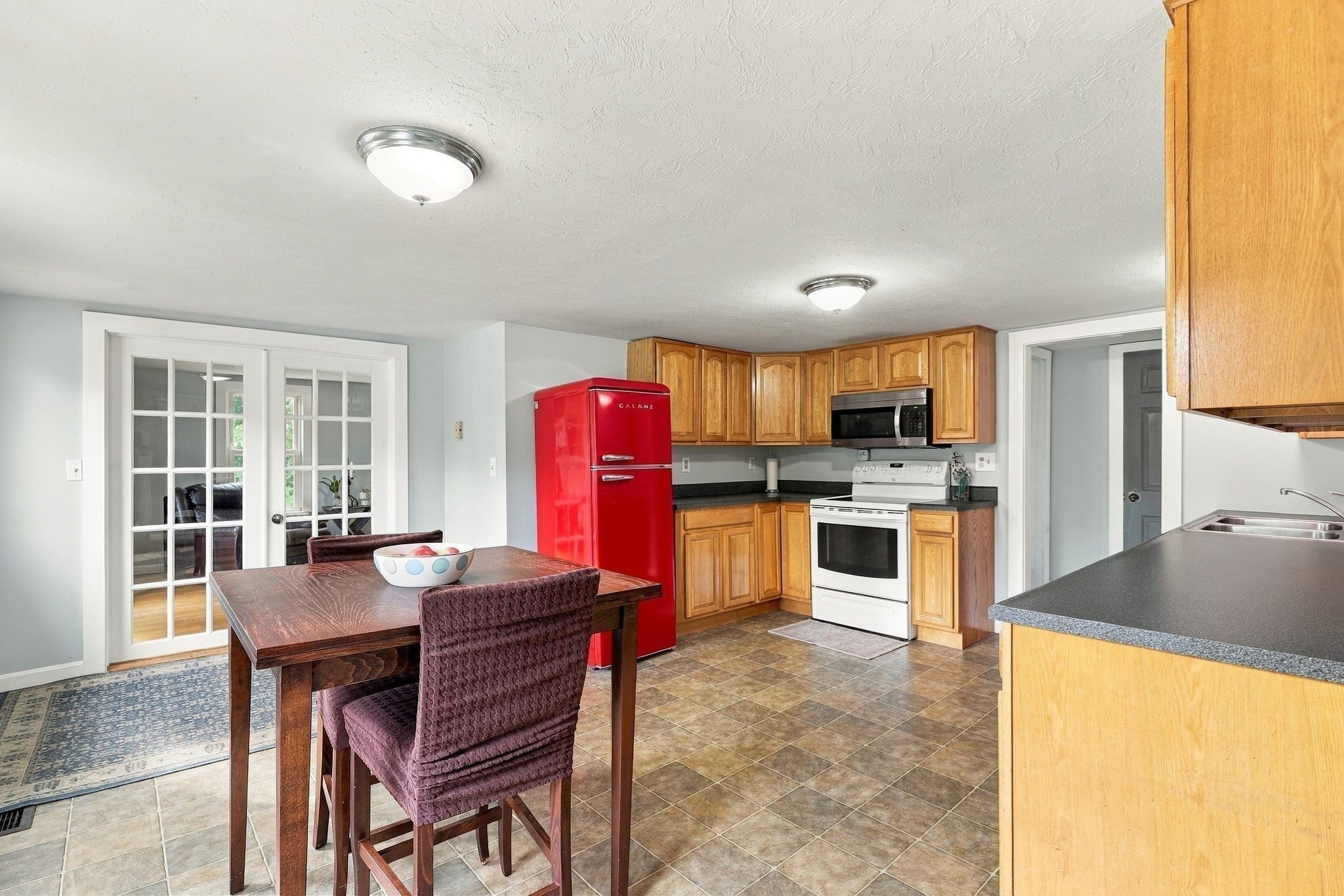 4 Hale St, Winchendon, MA Photo #3