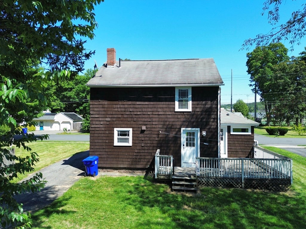 408 Davis St, Greenfield, MA, 408 Davis St, Greenfield, MA Photo #4