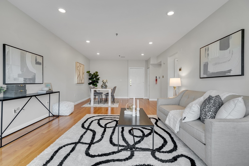 2456 Massachusetts Ave 402