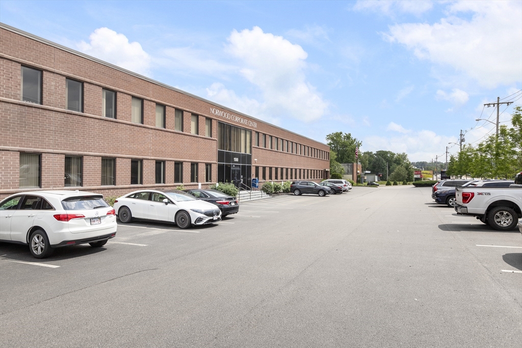 1500 Boston Providence Tpke 22b