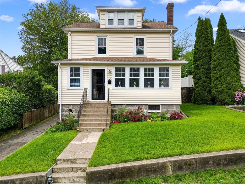 18 Genevieve Rd