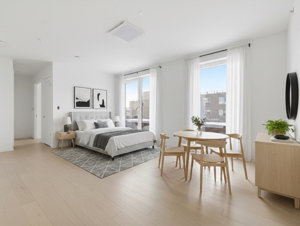 1035 Commonwealth Ave 209