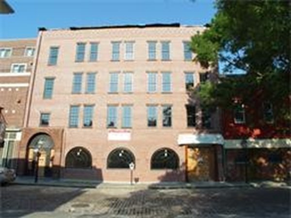 343-357 Acushnet Ave