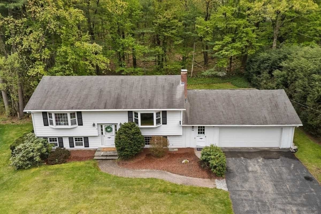 34 Fort Sumter Dr, Holden, MA, 34 Fort Sumter Dr, Holden, MA Photo #3