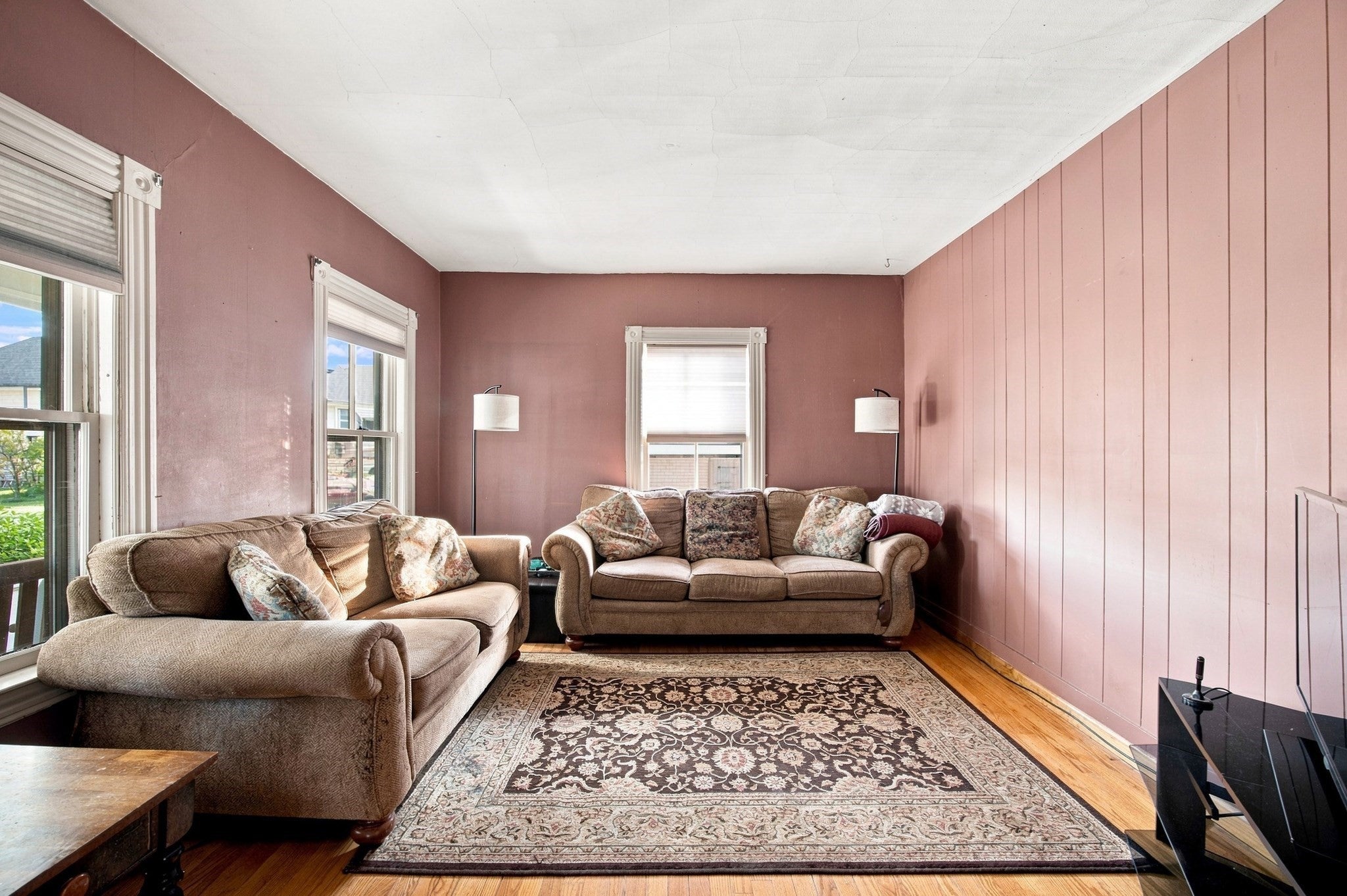 16 Otis St, Westfield, MA Photo #4