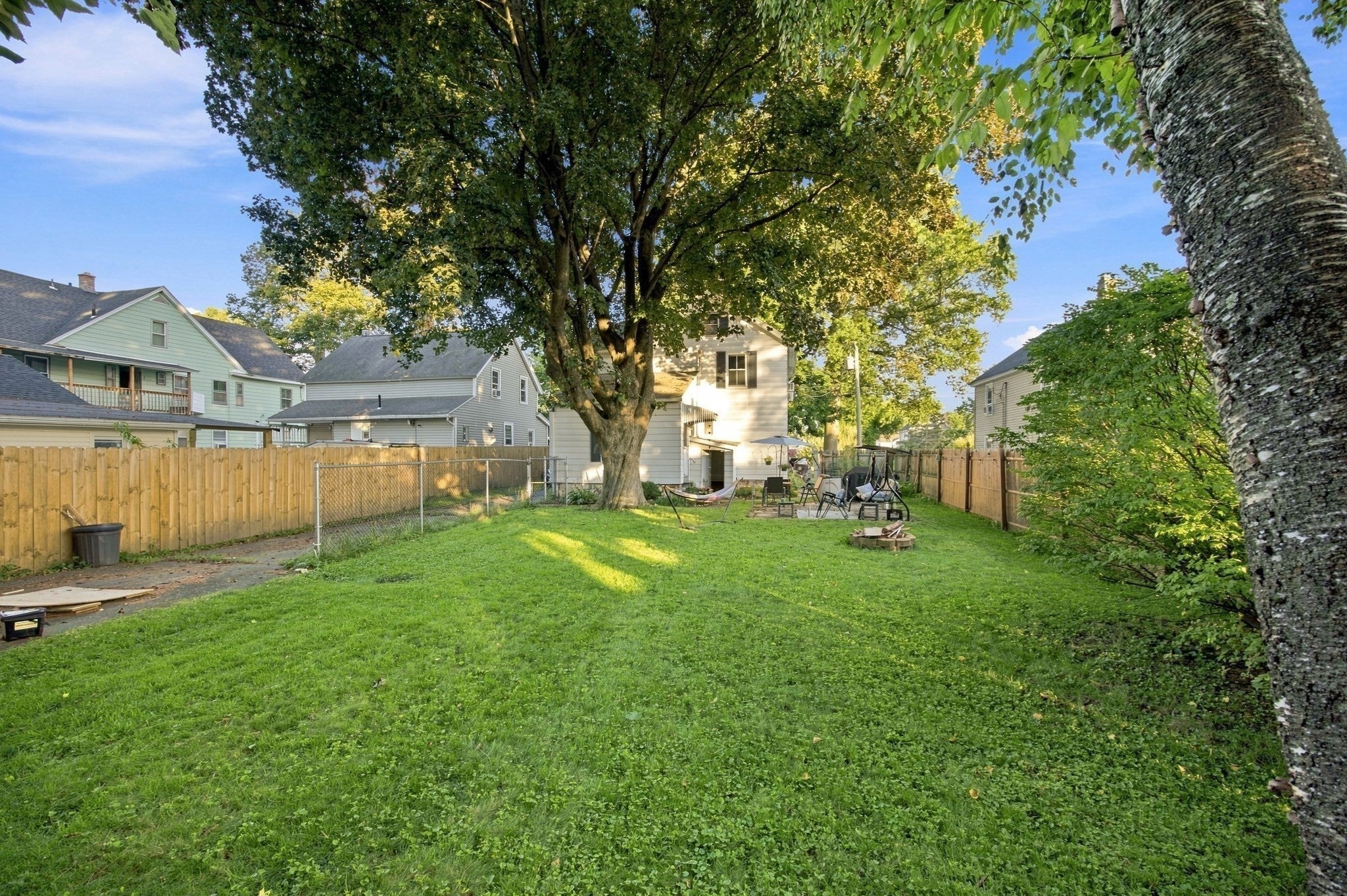 16 Otis St, Westfield, MA Photo #19